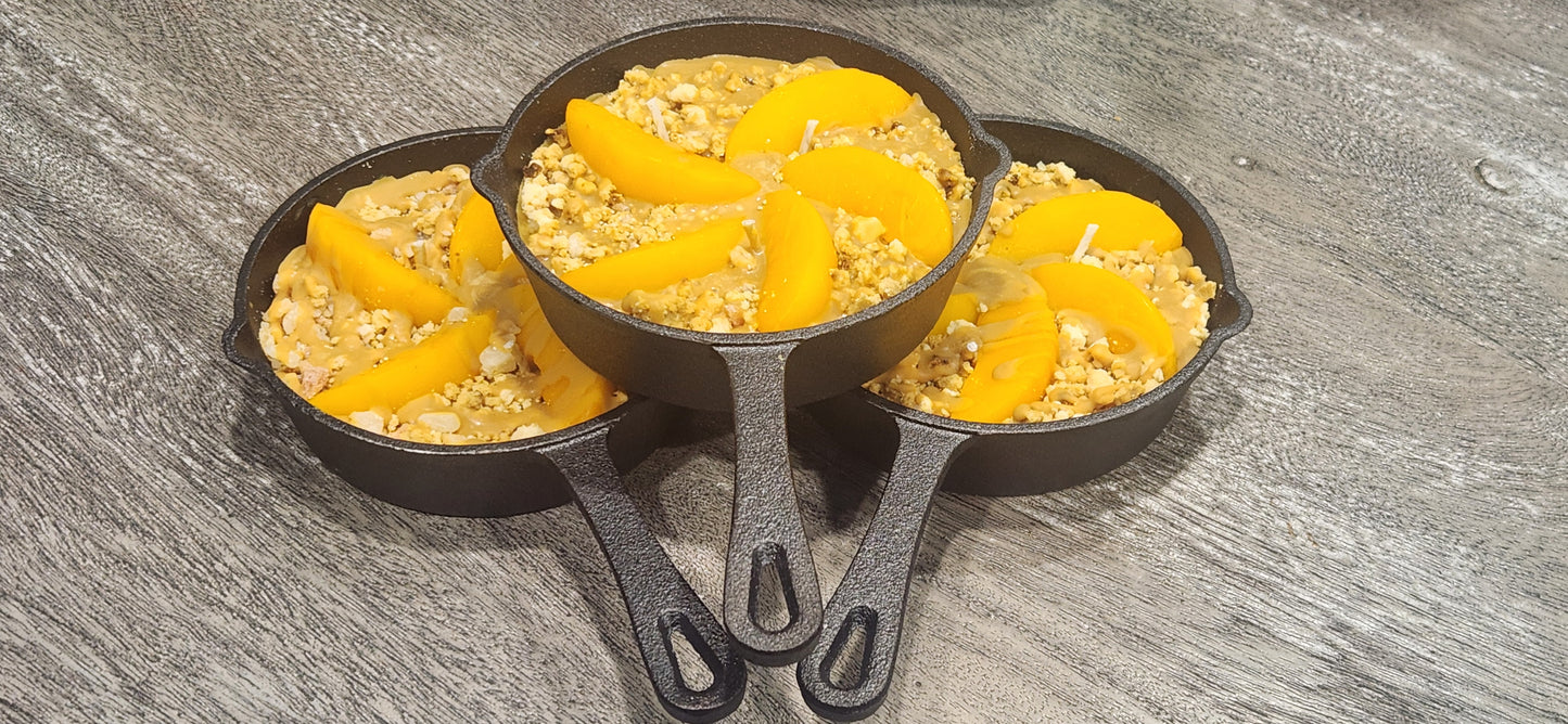 Peach Cobbler Specialty Candle - Juicy Peach, Honey and Pie Crust
